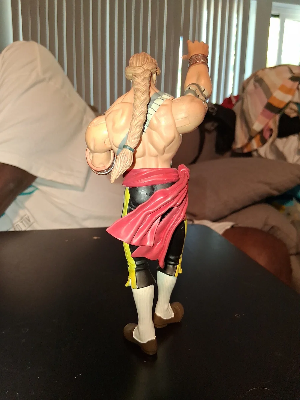 Vintage 1999 ReSaurus Street Fighter Vega Player 2 Black Pants Action Figure Loo